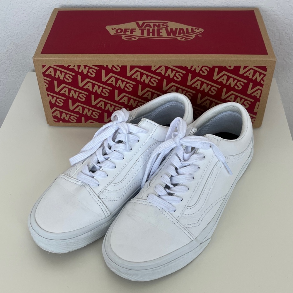 Vans Classic Tumble Old Skool Sneakers in Men's Size 5.5